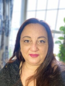 Ayerim Maduro Tourism Expert 